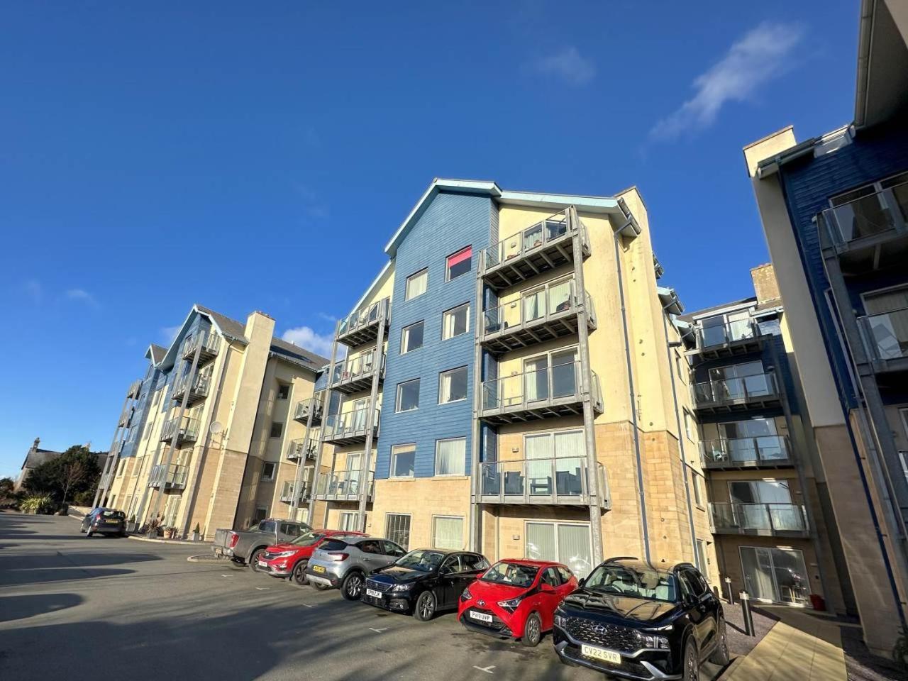Parc Y Bryn Serviced Apartments Aberystwyth Exterior photo