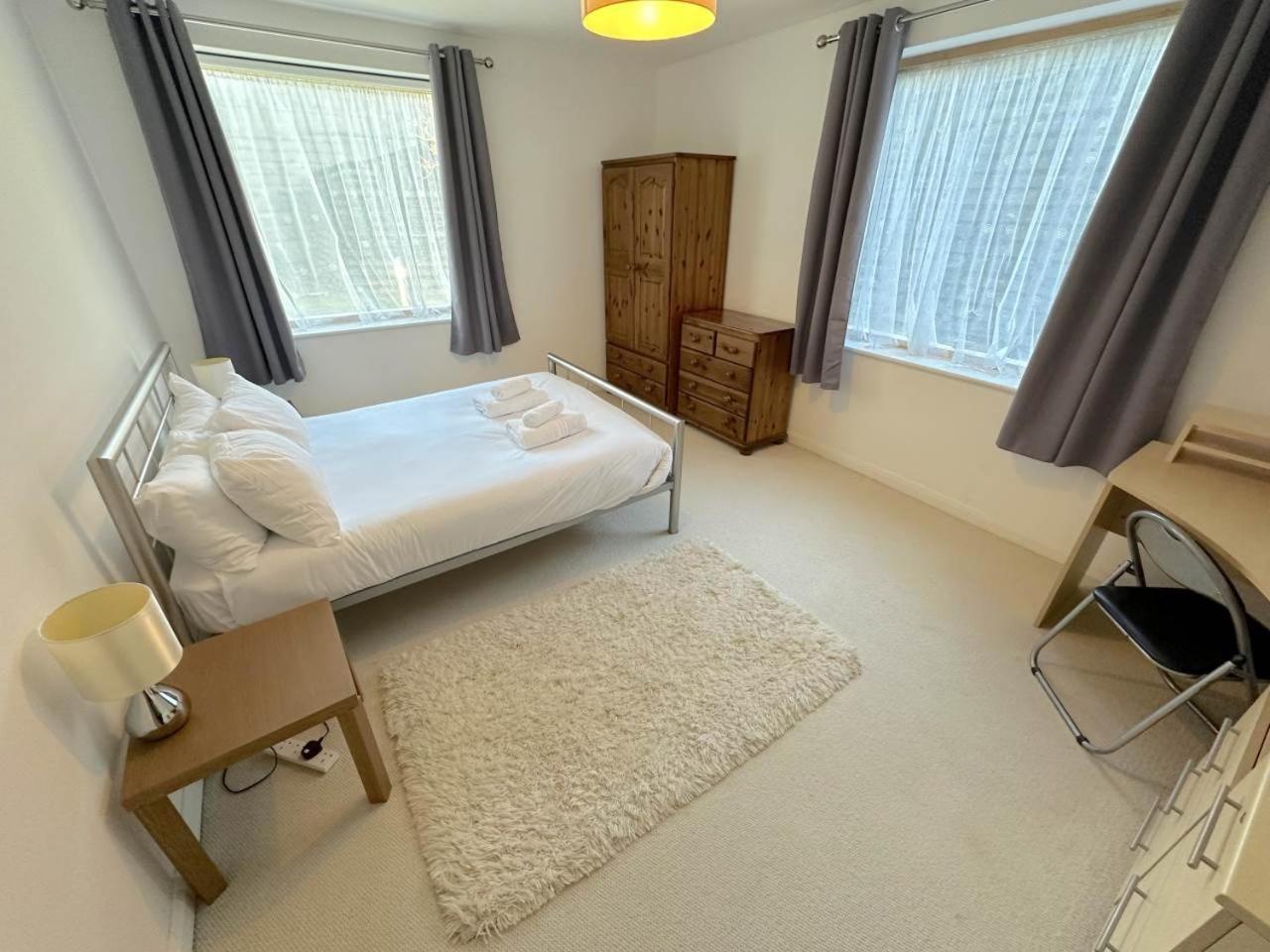 Parc Y Bryn Serviced Apartments Aberystwyth Exterior photo